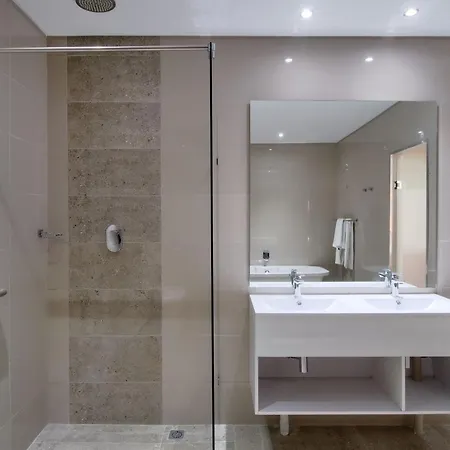 Protea Hotel By Marriott Pretoria Hatfield Quarto foto