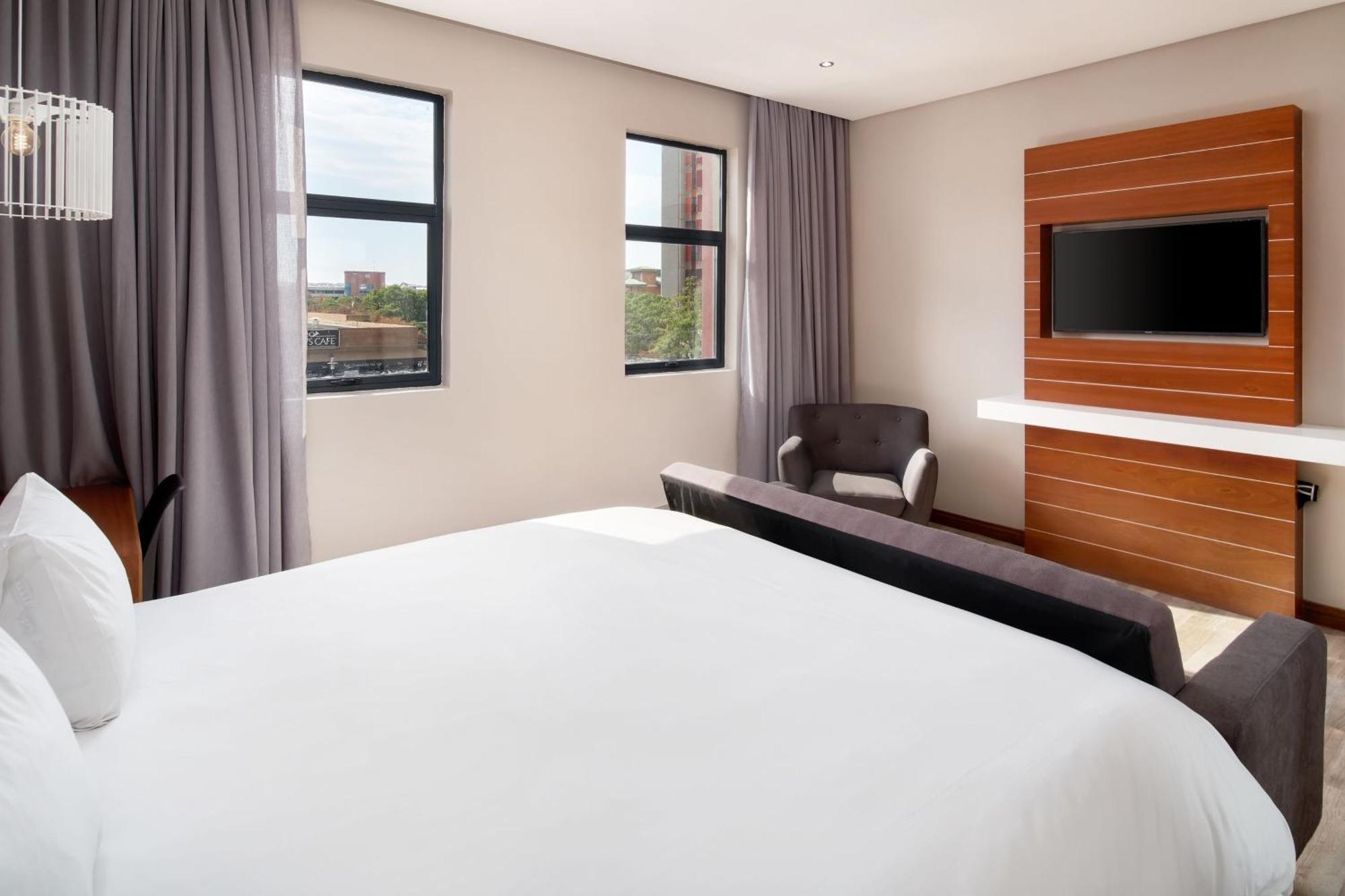 Protea By Marriott Hatfield Hotel