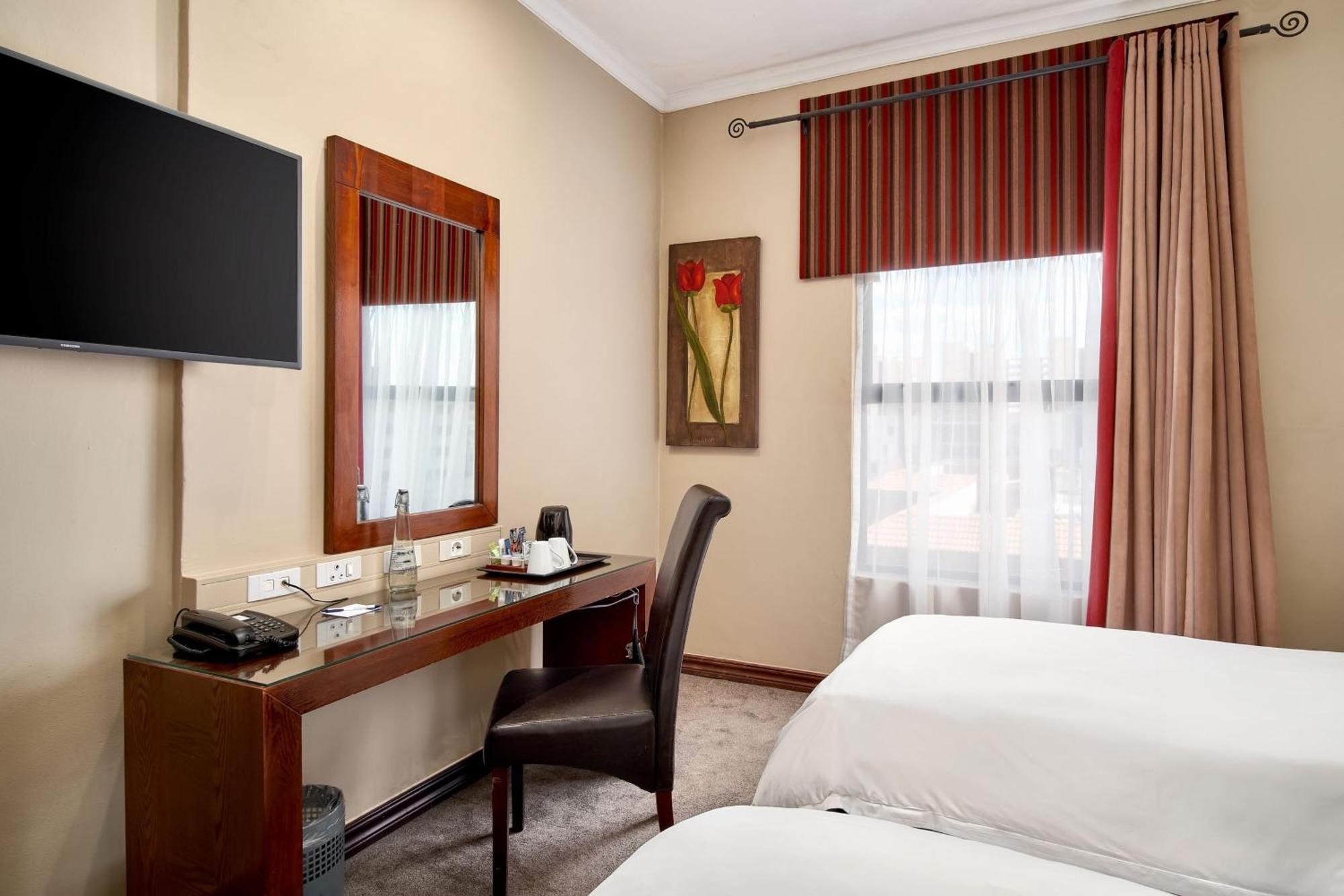 Protea By Marriott Hatfield