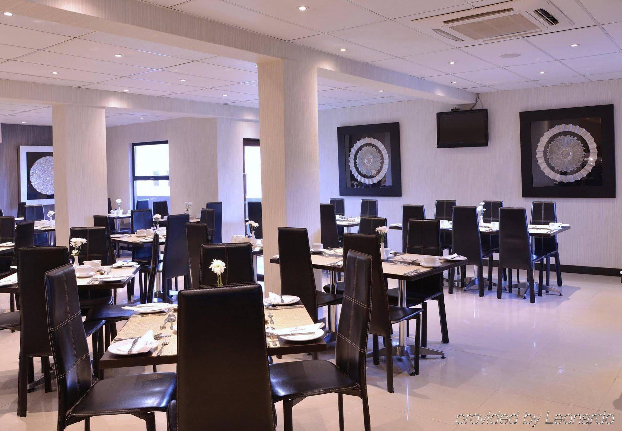 Protea By Marriott Hatfield Hotel 3*